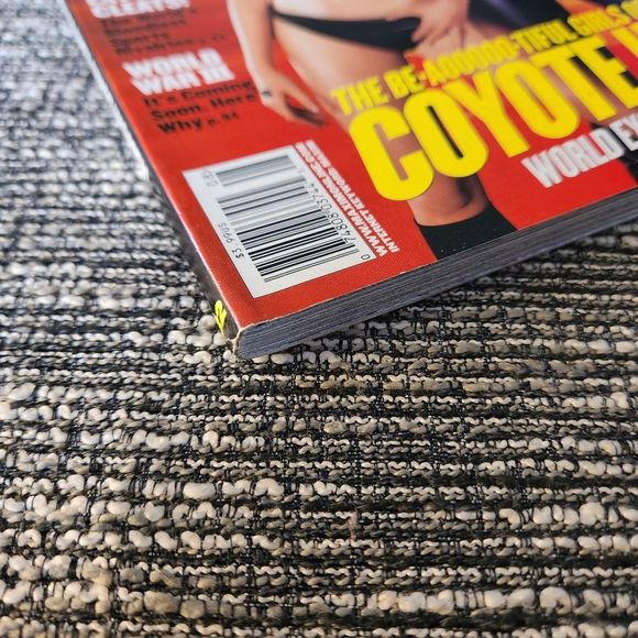 Maxim magazine Coyote Ugly August 2000 - Picture 2 of 6